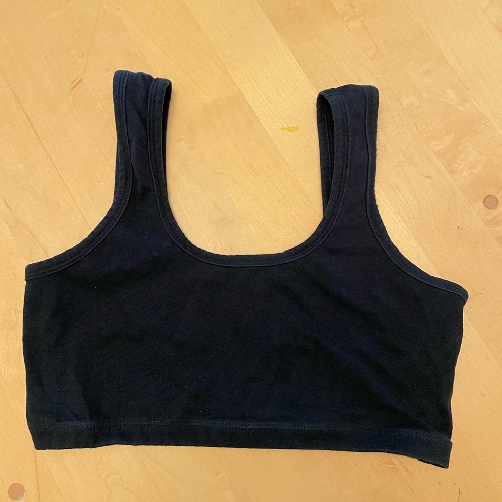 Arq full coverage top, black used